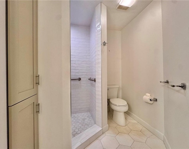 970 Sidney Marcus Boulevard Ne - Photo Thumbnail 11