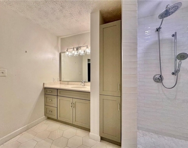 970 Sidney Marcus Boulevard Ne - Photo Thumbnail 10