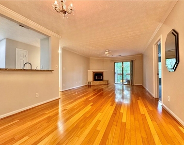 970 Sidney Marcus Boulevard Ne - Photo Thumbnail 3