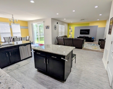 114 Gala Drive - Photo Thumbnail 6