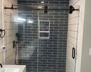 2463 Wayne Street Sw - Photo Thumbnail 11