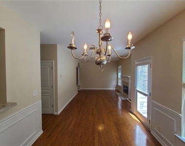 118 Wiley Parc Circle - Photo Thumbnail 6