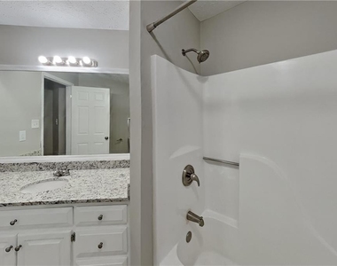 2330 Hinton Road - Photo Thumbnail 13