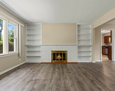 1514 N Washington Street - Photo Thumbnail 5