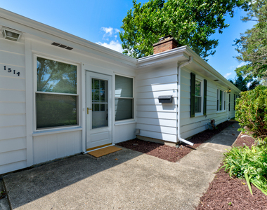 1514 N Washington Street - Photo Thumbnail 2