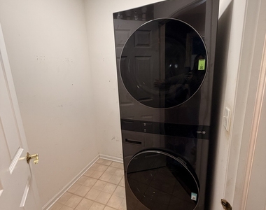 2620 Williamsburg Drive - Photo Thumbnail 11