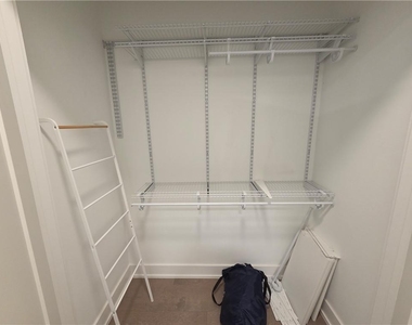 775 Juniper Street Ne - Photo Thumbnail 9