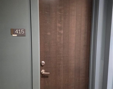 775 Juniper Street Ne - Photo Thumbnail 16