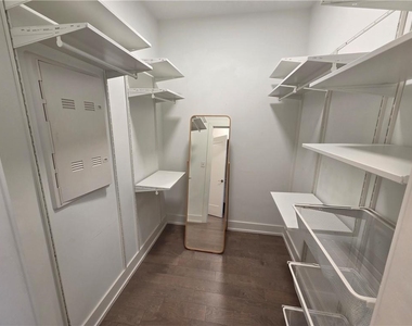 775 Juniper Street Ne - Photo Thumbnail 10