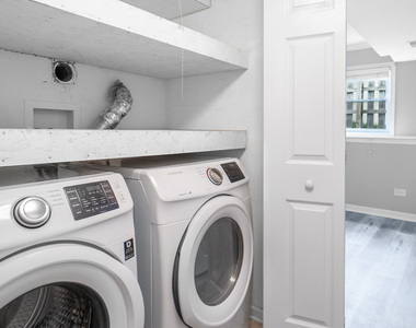 2122 Kensington Drive - Photo Thumbnail 31