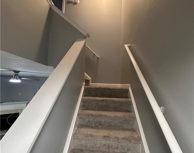 2025 Austin Park Circle - Photo Thumbnail 15