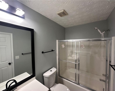 2025 Austin Park Circle - Photo Thumbnail 30