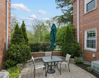 310 Jackson Avenue - Photo Thumbnail 22