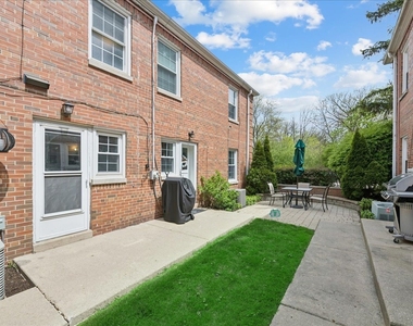 310 Jackson Avenue - Photo Thumbnail 21