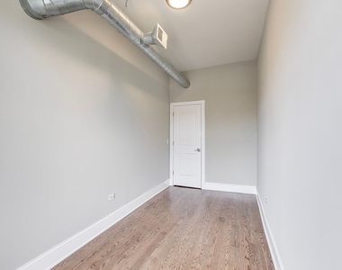 1429 W Grand Avenue - Photo Thumbnail 20