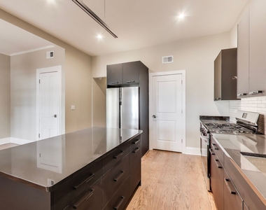 1429 W Grand Avenue - Photo Thumbnail 7