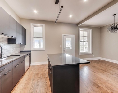 1429 W Grand Avenue - Photo Thumbnail 8