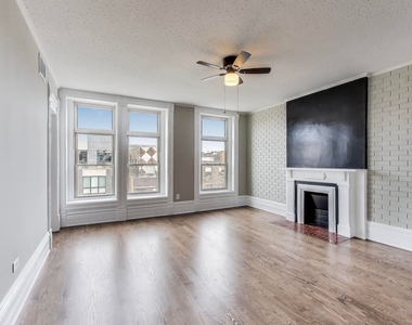 1429 W Grand Avenue - Photo Thumbnail 3
