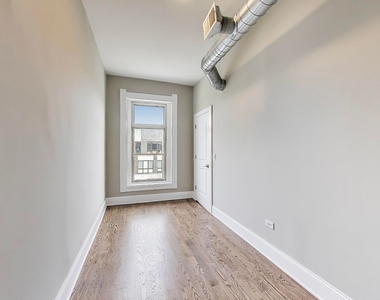 1429 W Grand Avenue - Photo Thumbnail 21