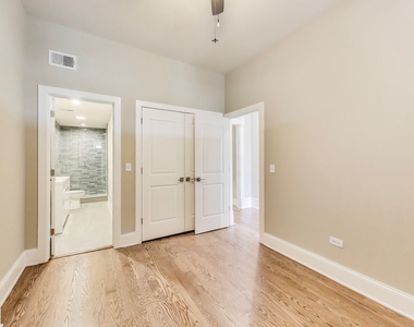 1429 W Grand Avenue - Photo Thumbnail 15