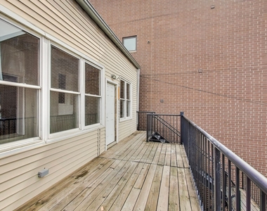 1429 W Grand Avenue - Photo Thumbnail 28