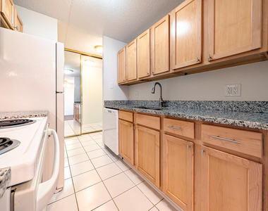 1043 S York Road - Photo Thumbnail 2