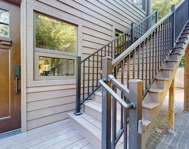 4941 Main Street - Photo Thumbnail 2