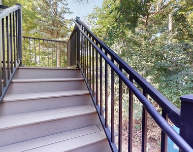 4941 Main Street - Photo Thumbnail 3