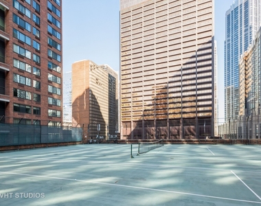 211 E Ohio Street - Photo Thumbnail 13