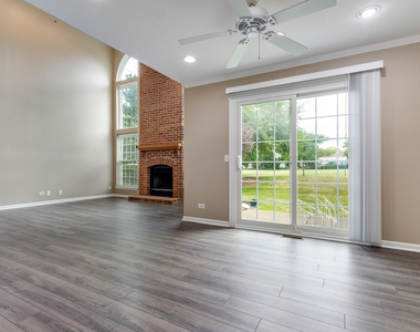 2316 Highland Court - Photo Thumbnail 2