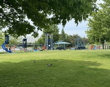 1000 E Touhy Avenue - Photo Thumbnail 18