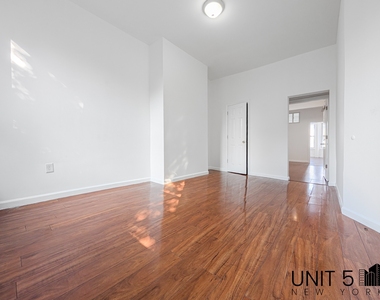 232 Covert Street - Photo Thumbnail 8