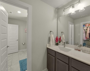 23610 Iris Field Court - Photo Thumbnail 28