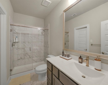 23610 Iris Field Court - Photo Thumbnail 12