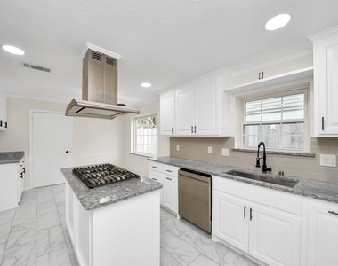 25511 Many Oak Drive - Photo Thumbnail 24