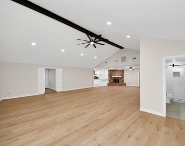 25511 Many Oak Drive - Photo Thumbnail 13