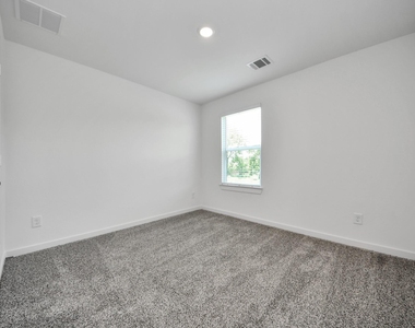 1930 Olivos Street - Photo Thumbnail 33