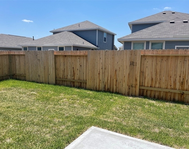 25572 Northpark Palm Drive - Photo Thumbnail 11