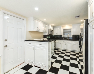 114 Tarpon Avenue - Photo Thumbnail 14