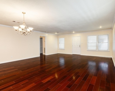 114 Tarpon Avenue - Photo Thumbnail 8