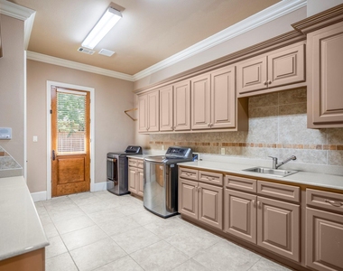 11918 Waterford Estates Court - Photo Thumbnail 26