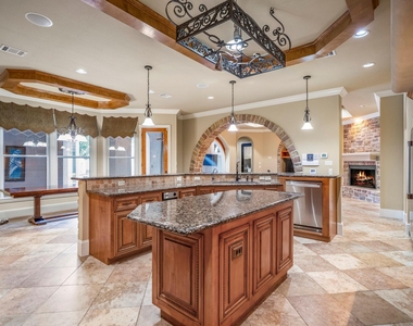 11918 Waterford Estates Court - Photo Thumbnail 12