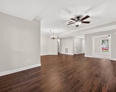 3003 Mast Court - Photo Thumbnail 6