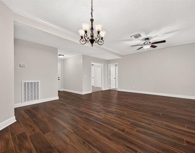 3003 Mast Court - Photo Thumbnail 10