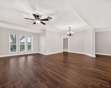 3003 Mast Court - Photo Thumbnail 5