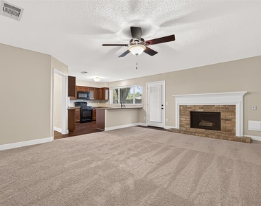 3003 Mast Court - Photo Thumbnail 16