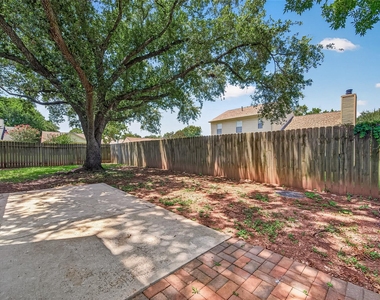 3003 Mast Court - Photo Thumbnail 41
