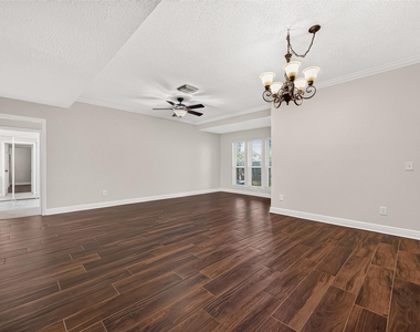 3003 Mast Court - Photo Thumbnail 9