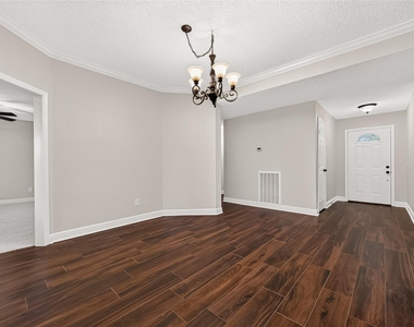 3003 Mast Court - Photo Thumbnail 12