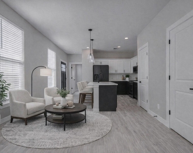 8105 Howton - Photo Thumbnail 1